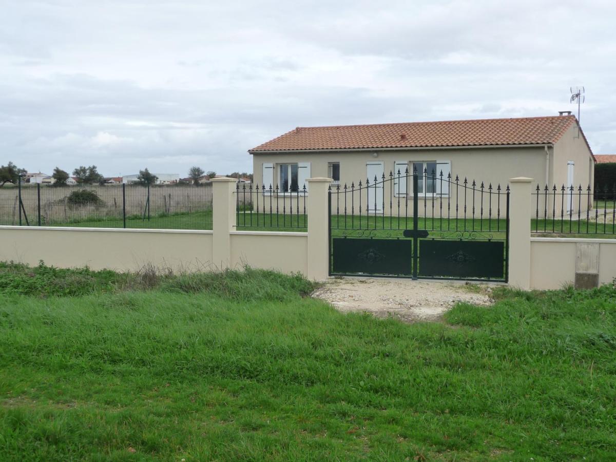 Le Marais Villa LʼÉguille Eksteriør billede